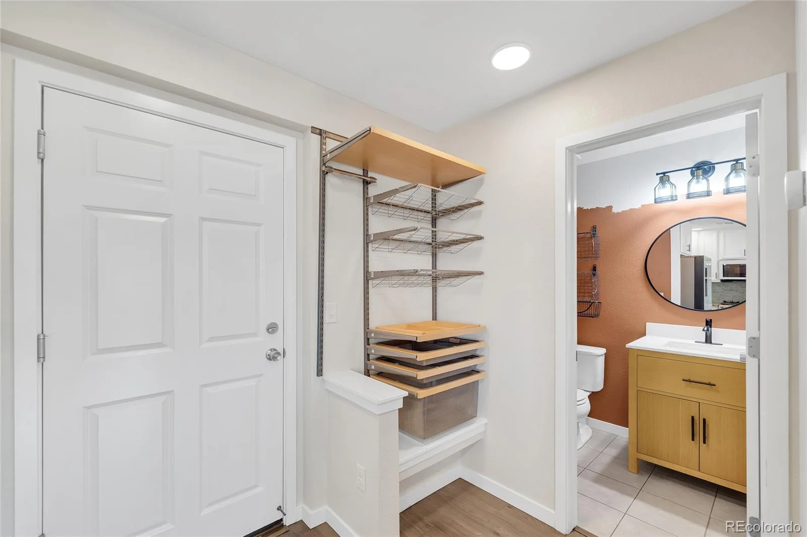 9811 E 56th Place Denver CO 80238 | MLS #REC7612113 08102026155125 1600 25
