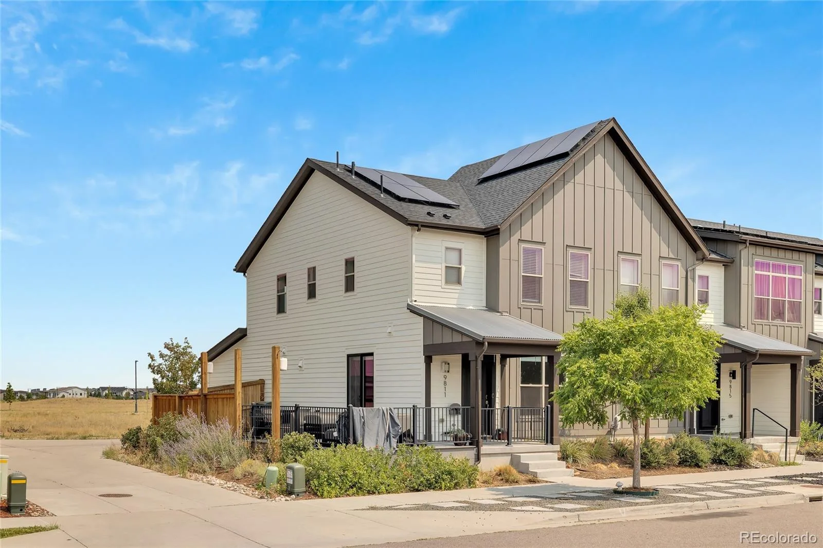 9811 E 56th Place Denver CO 80238 | MLS #REC7612113 08102026155125 1600 3