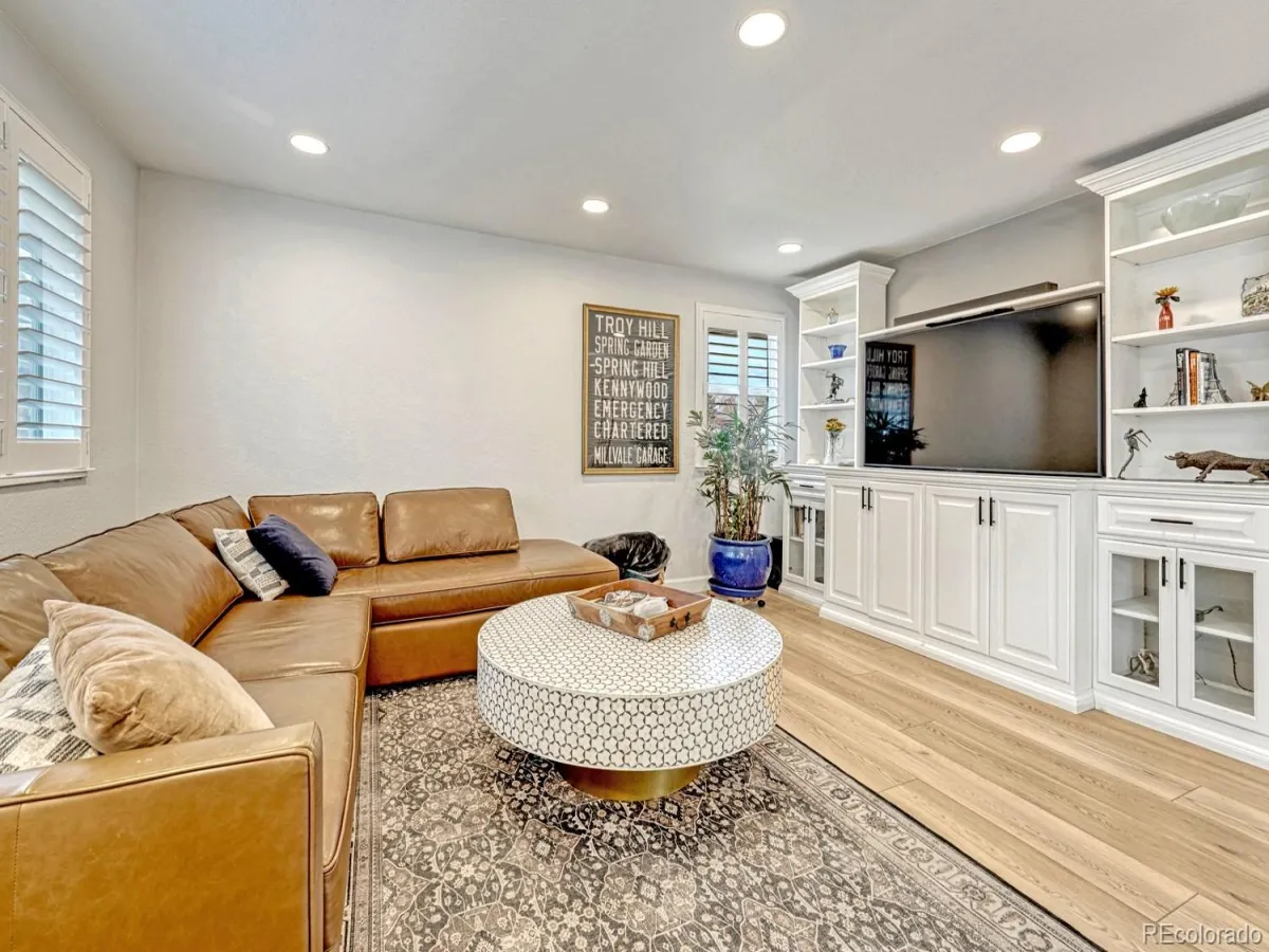 04122026155102 1200 12