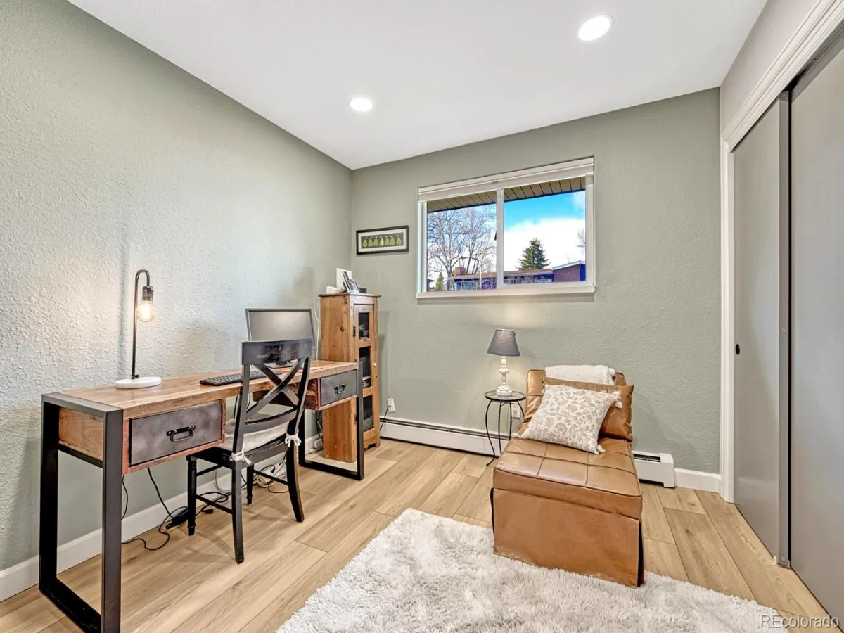 04122026155102 1200 15