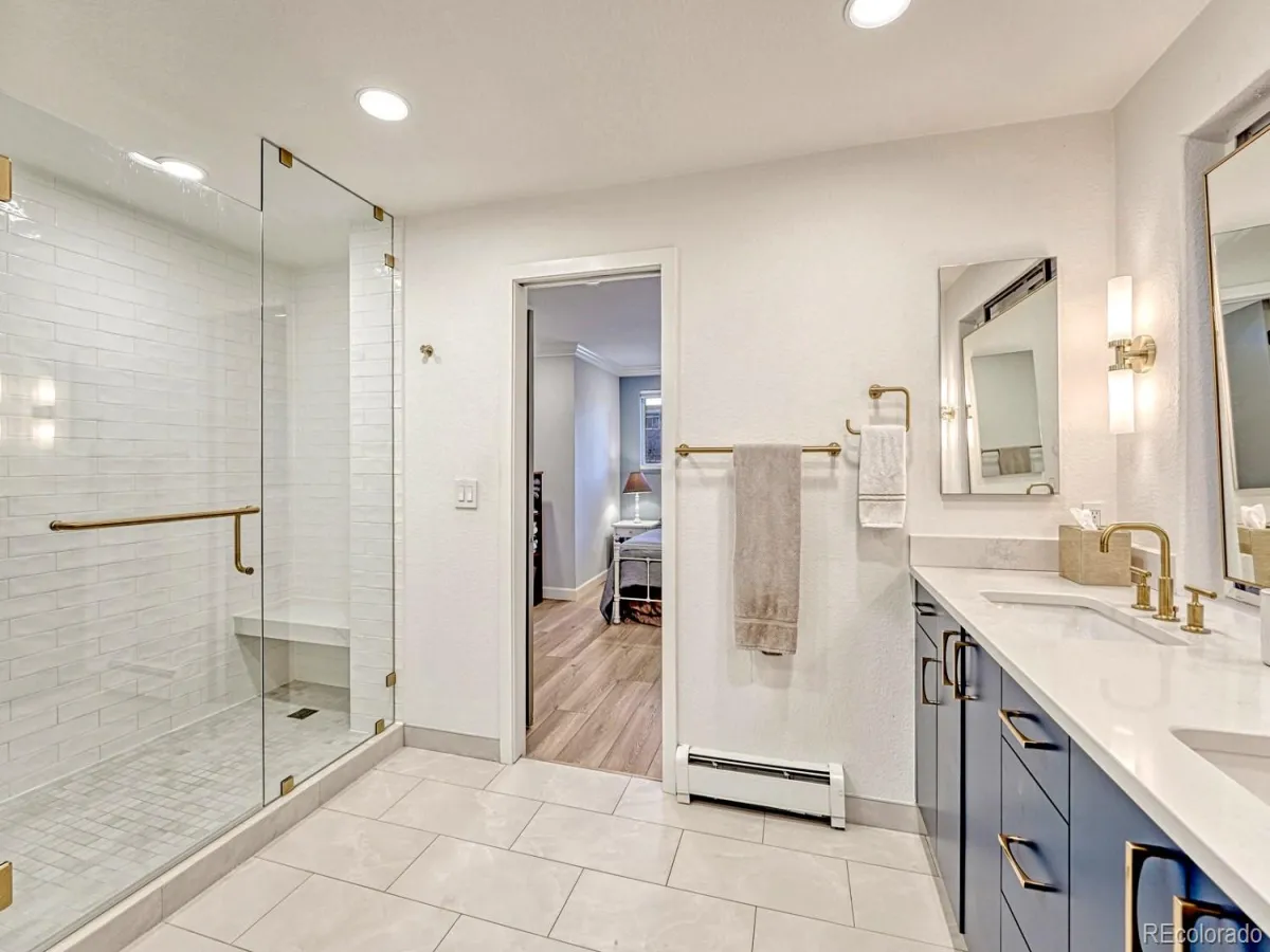 04122026155102 1200 21