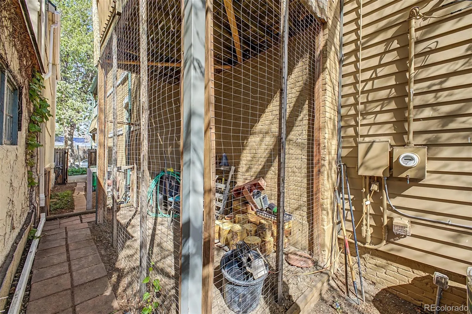2822 Hazel Court Denver CO 80211 MLS #REC7612762 05252026200601 1600 37