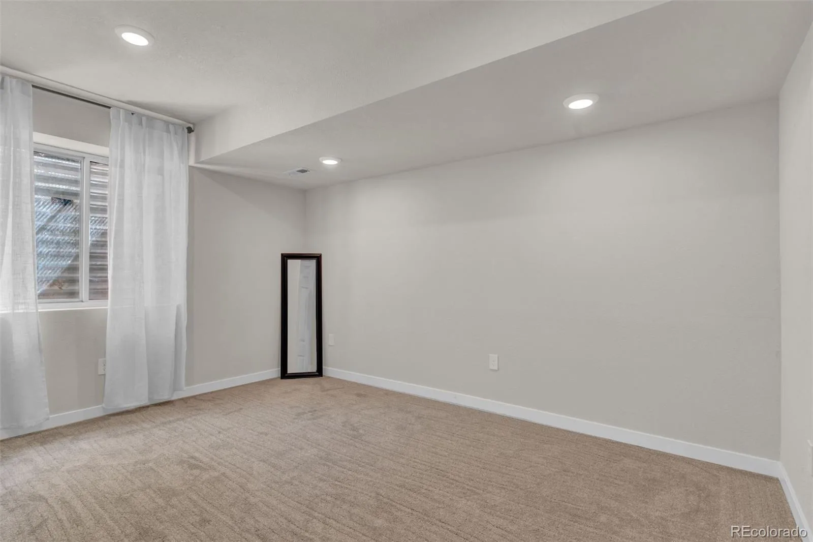 573 S 17th Avenue Brighton CO 80601 | MLS #REC7613984 08142026202851 1600 29