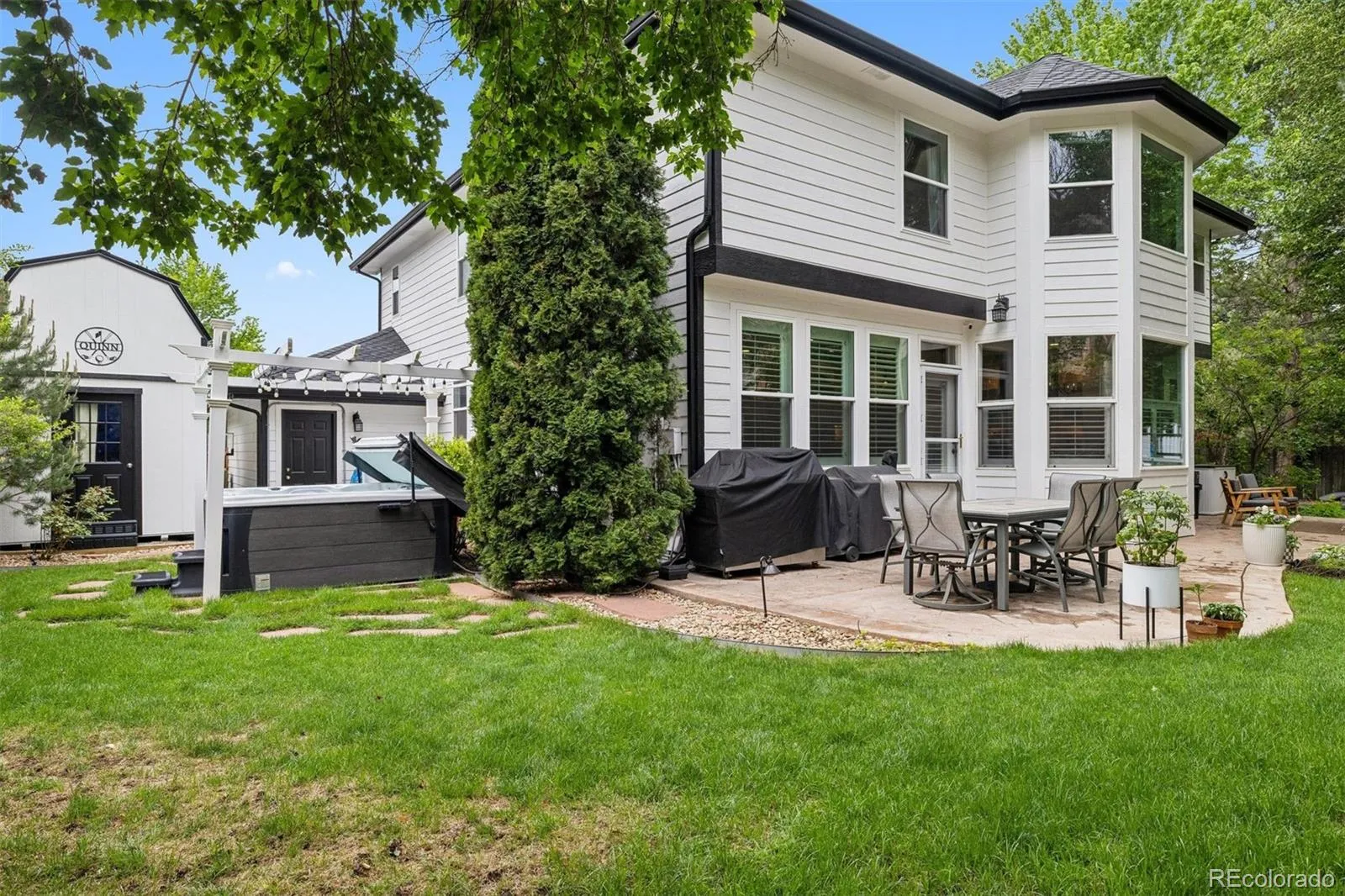 6143 S Newark Way Englewood CO 80111 MLS #REC7614432 05242026052606 1600 31