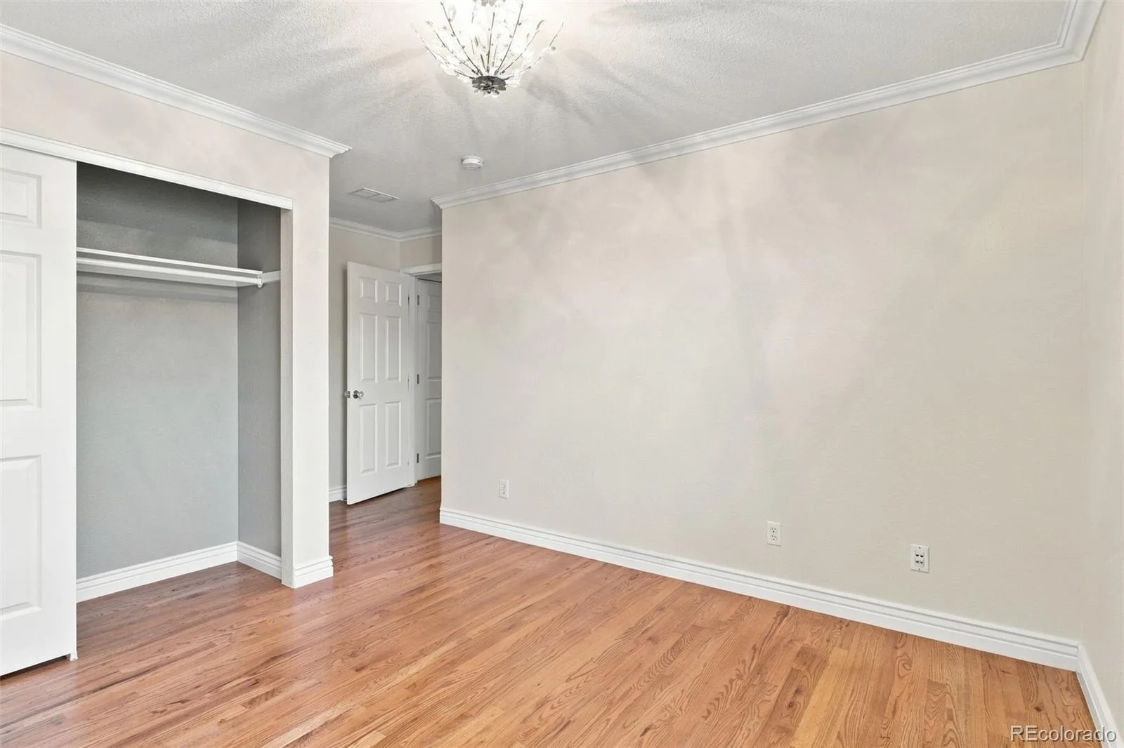 2638 Central Park Boulevard Denver CO 80238 | MLS #REC7614809 08252026001500 1600 16