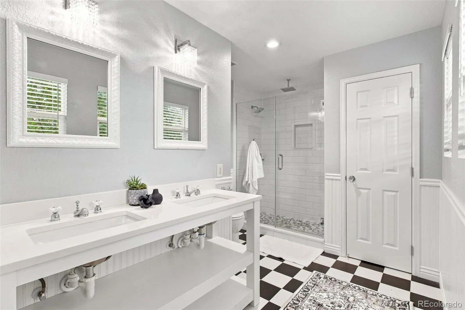 2638 Central Park Boulevard Denver CO 80238 | MLS #REC7614809 08252026001500 1600 22