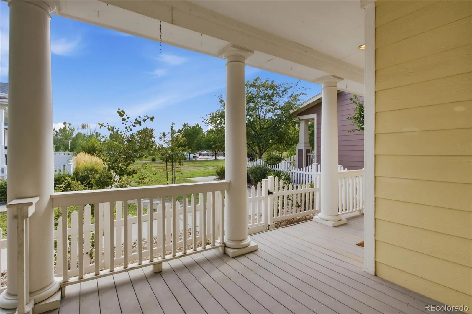 2638 Central Park Boulevard Denver CO 80238 | MLS #REC7614809 08252026001500 1600 26