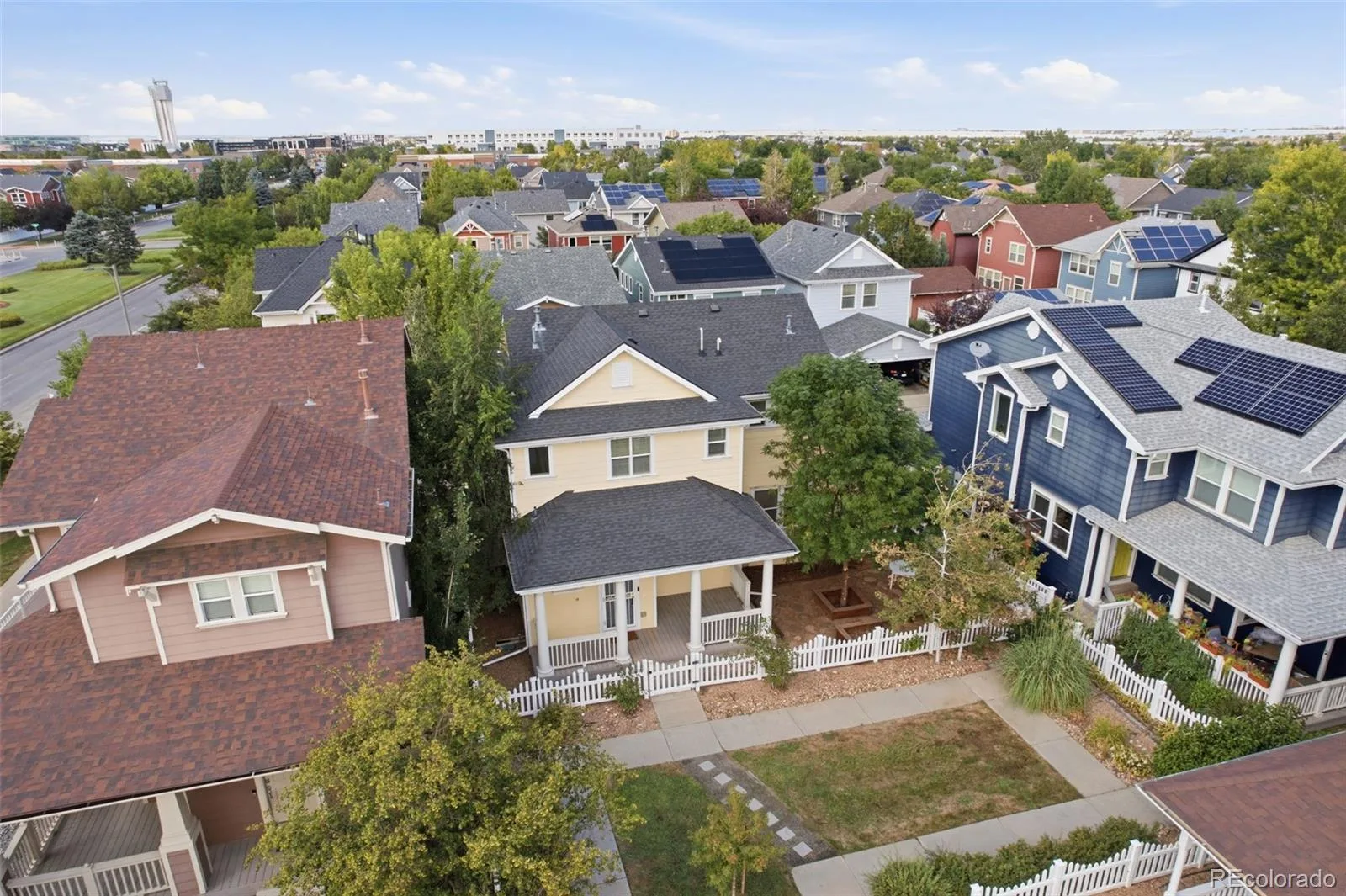 2638 Central Park Boulevard Denver CO 80238 | MLS #REC7614809 08252026001500 1600 30