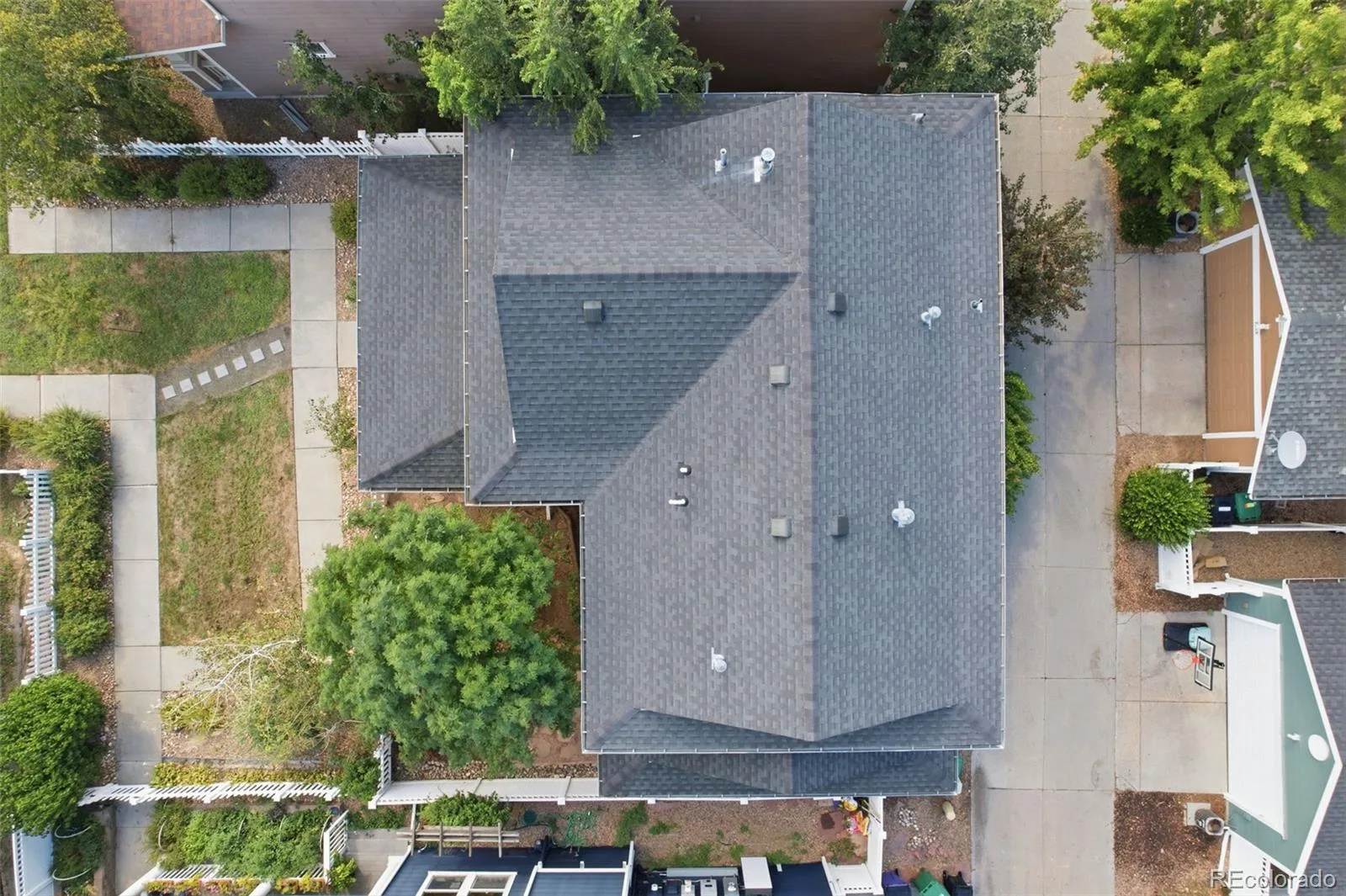 2638 Central Park Boulevard Denver CO 80238 | MLS #REC7614809 08252026001500 1600 31