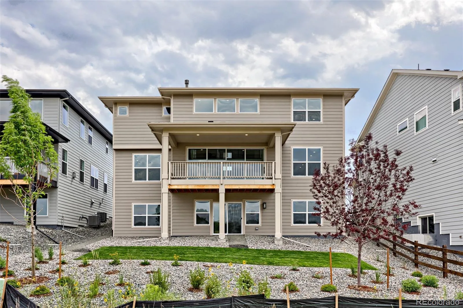 35 Welded Tuff Trail Castle Rock CO 80104 | MLS #REC7617420 08132026181726 1600 18