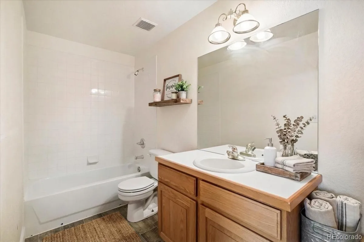6320 Valley Lane Morrison CO 80465 | MLS #REC7617820 08222026025551 1200 15