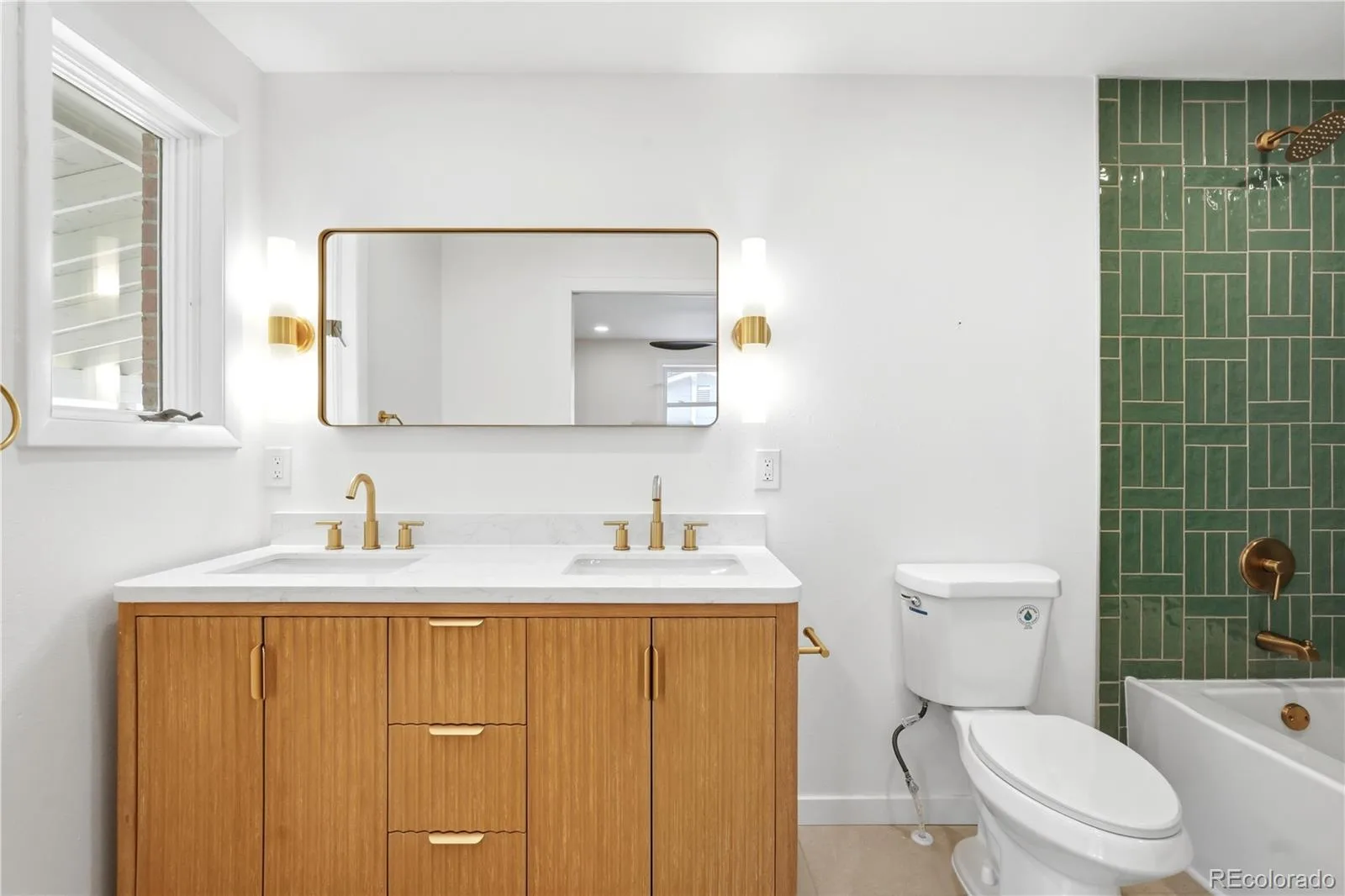4264 W Radcliff Avenue Denver CO 80236 | MLS #REC7618578 08202026173043 1600 19