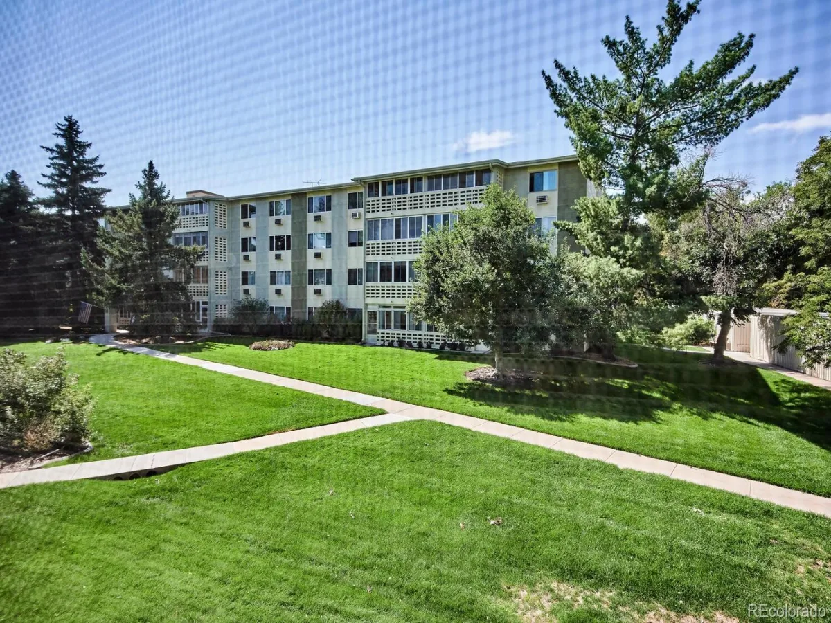 695 S Alton Way #2B Denver CO 80247 | MLS #REC4639232 10062026035200 1200 16