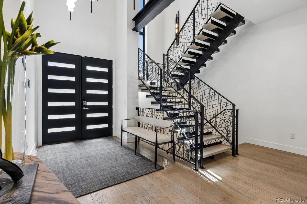 2821 E Cedar Avenue #17 Denver CO 80209 MLS #REC7618979 06182026000019 1200 2