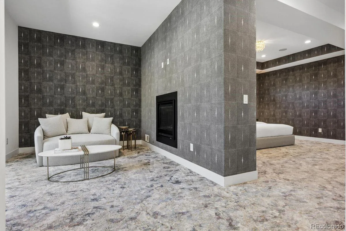 2821 E Cedar Avenue #17 Denver CO 80209 MLS #REC7618979 06182026000019 1200 20