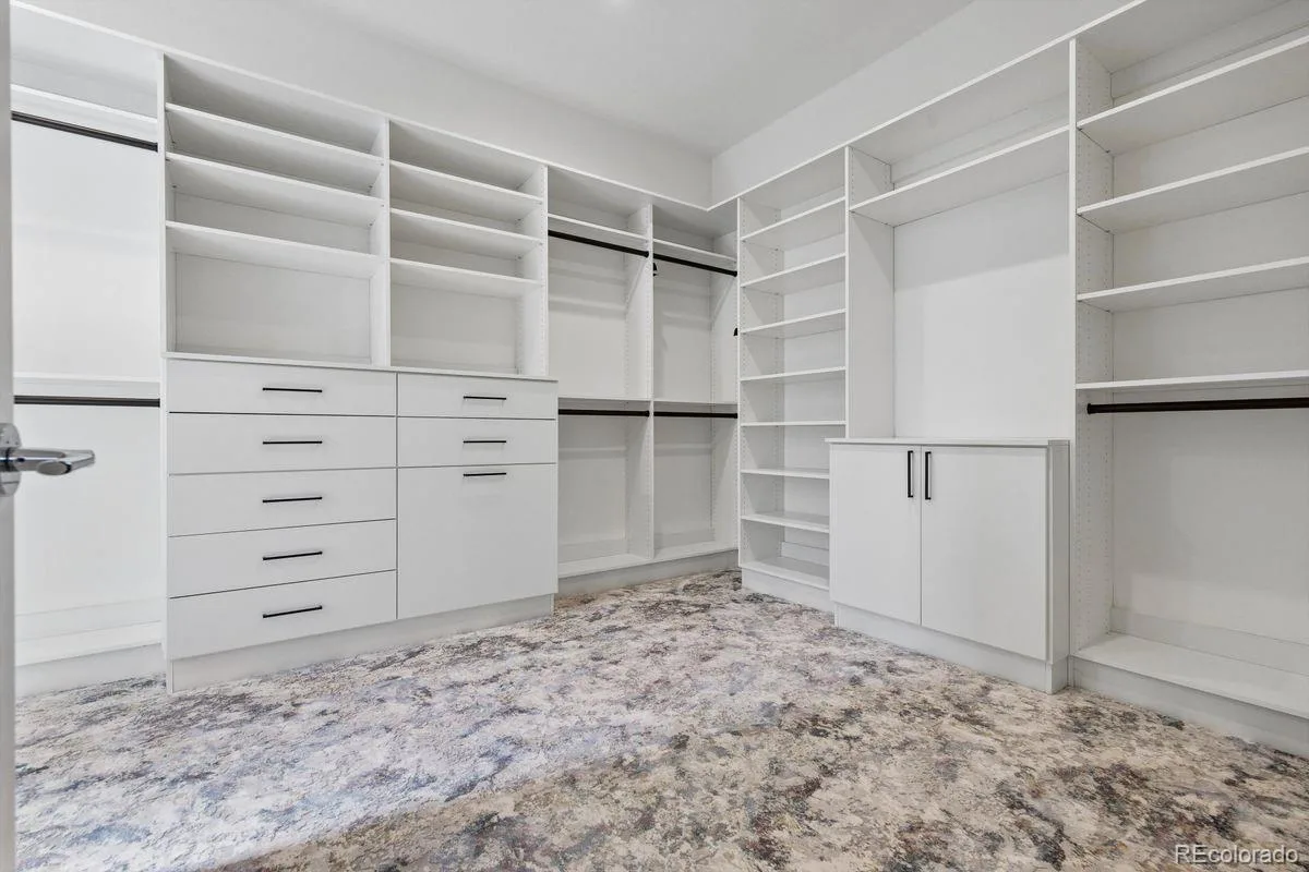 2821 E Cedar Avenue #17 Denver CO 80209 MLS #REC7618979 06182026000019 1200 24