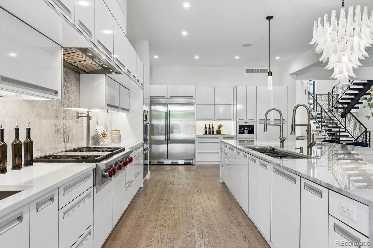 2821 E Cedar Avenue #17 Denver CO 80209 MLS #REC7618979 06182026000019 1200 7