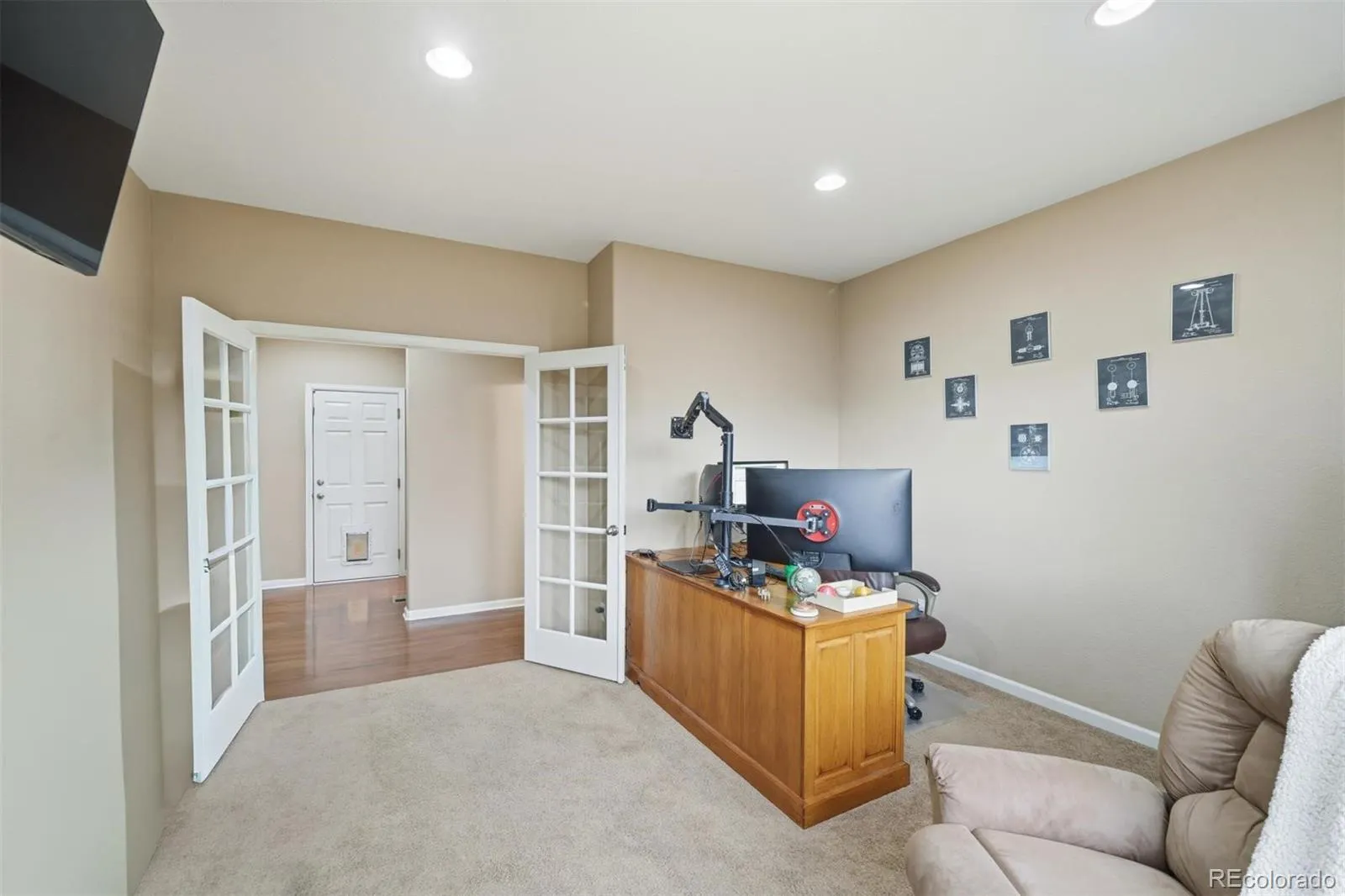 25690 E Hoover Place Aurora CO 80016 MLS #REC7622192 05192026053605 1600 20