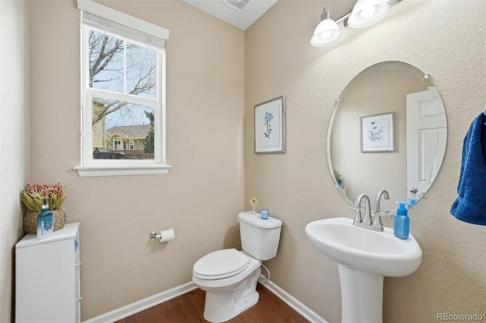 25690 E Hoover Place Aurora CO 80016 MLS #REC7622192 05192026053605 1600 21