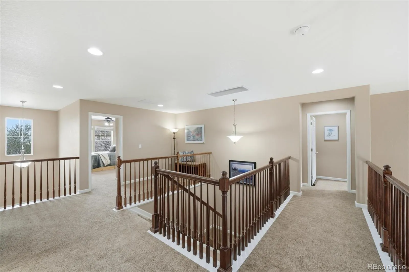 25690 E Hoover Place Aurora CO 80016 MLS #REC7622192 05192026053605 1600 23