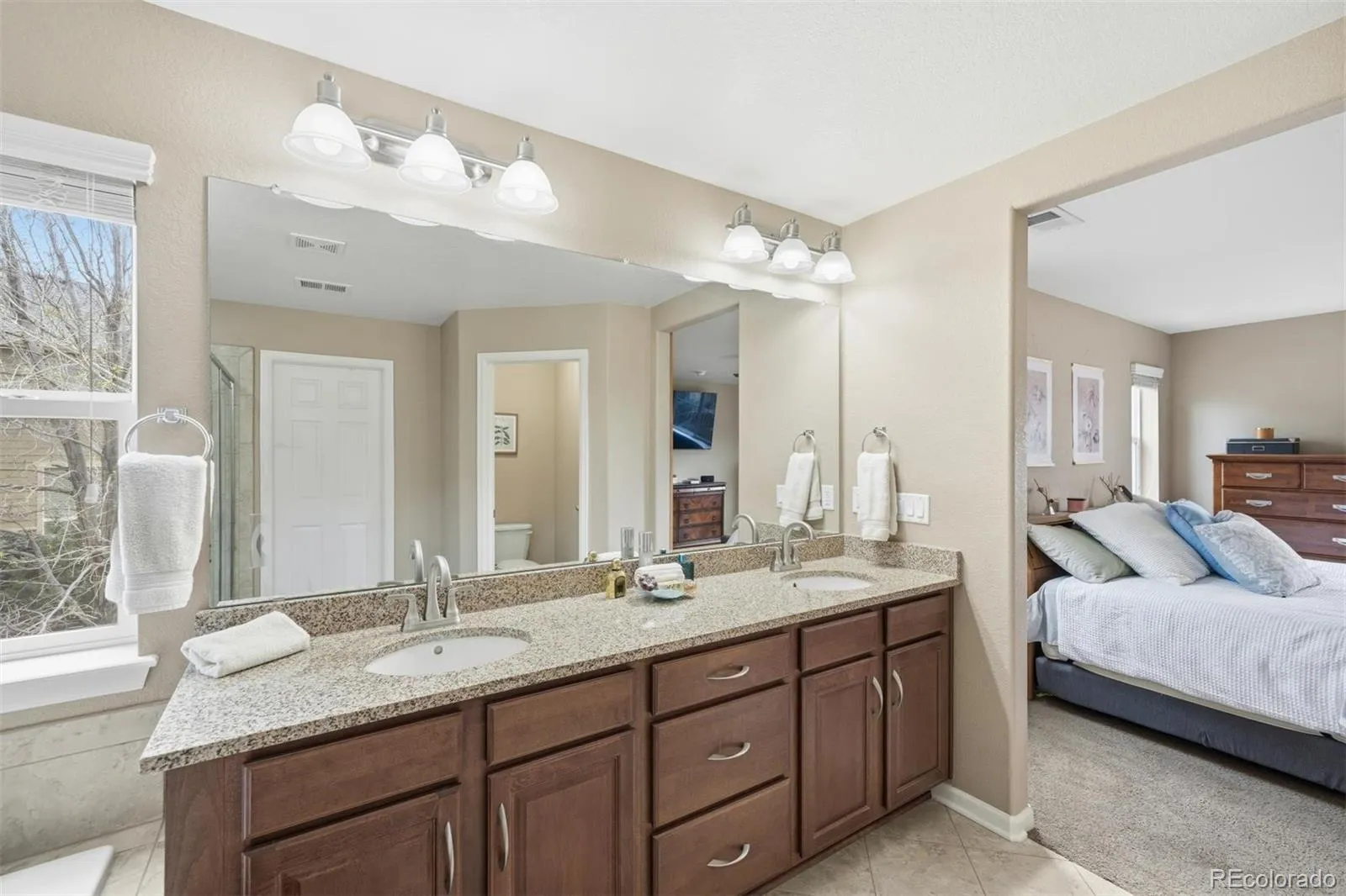 25690 E Hoover Place Aurora CO 80016 MLS #REC7622192 05192026053605 1600 29