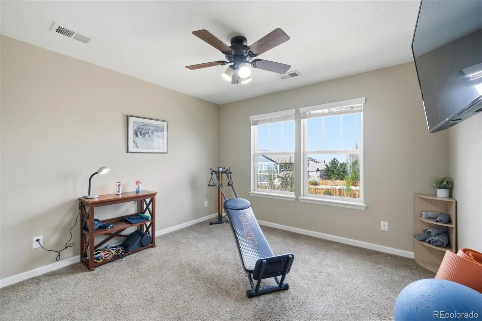 25690 E Hoover Place Aurora CO 80016 MLS #REC7622192 05192026053605 1600 34