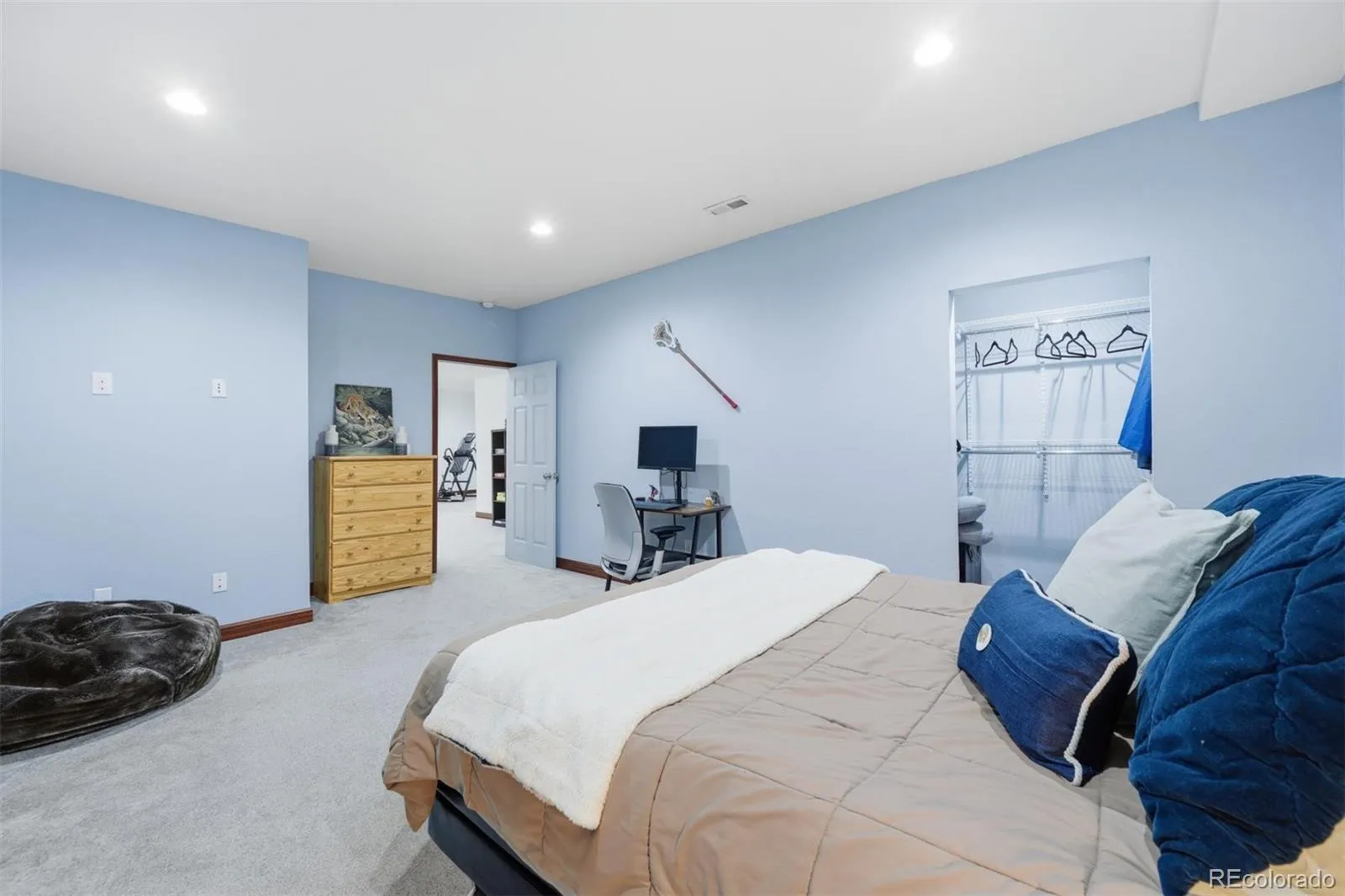 25690 E Hoover Place Aurora CO 80016 MLS #REC7622192 05192026053605 1600 39