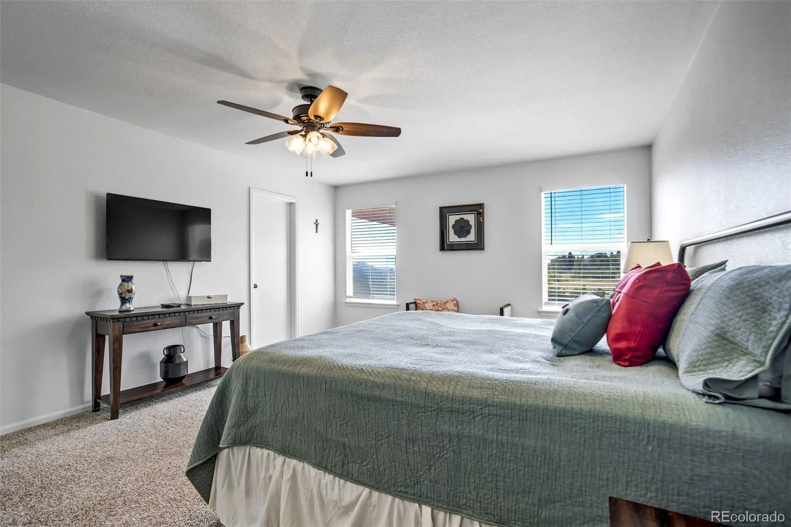 1294 Kittery Street Castle Rock CO 80104 | MLS #REC7622810 08272026095312 1600 23