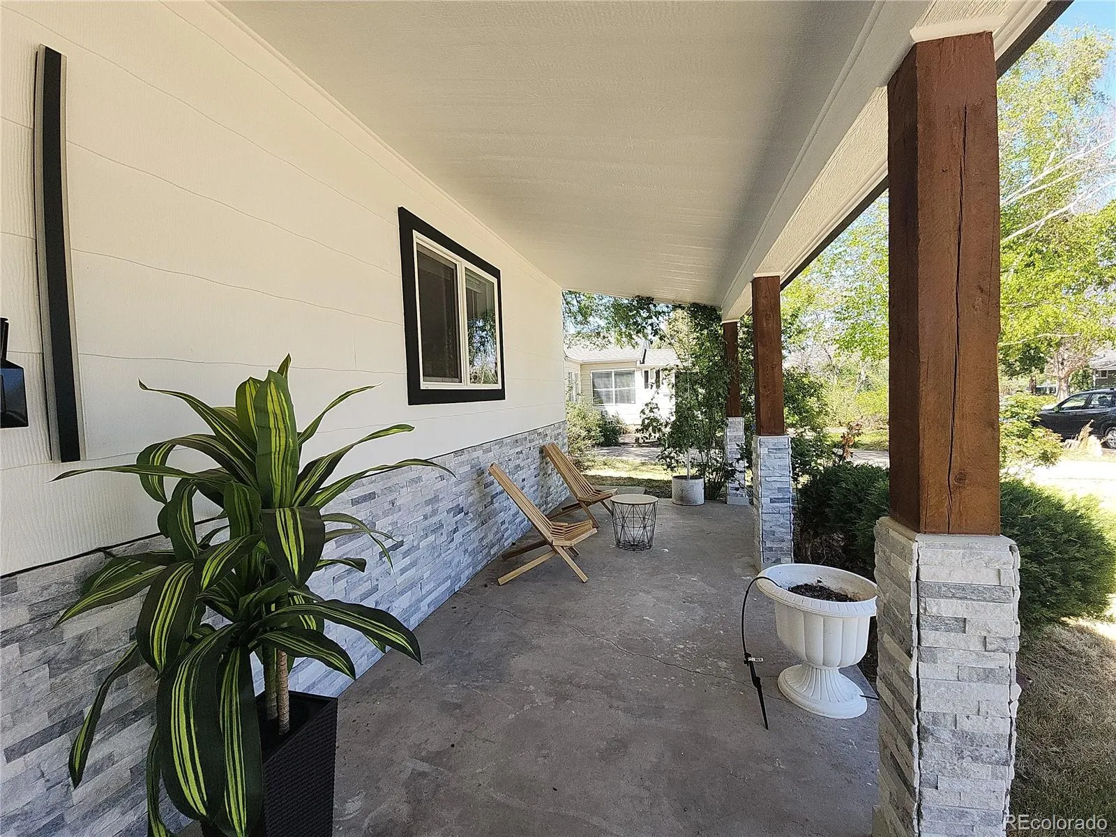 3227 S Grape Street Denver CO 80222 MLS #REC3757699 05162026041403 1600 18
