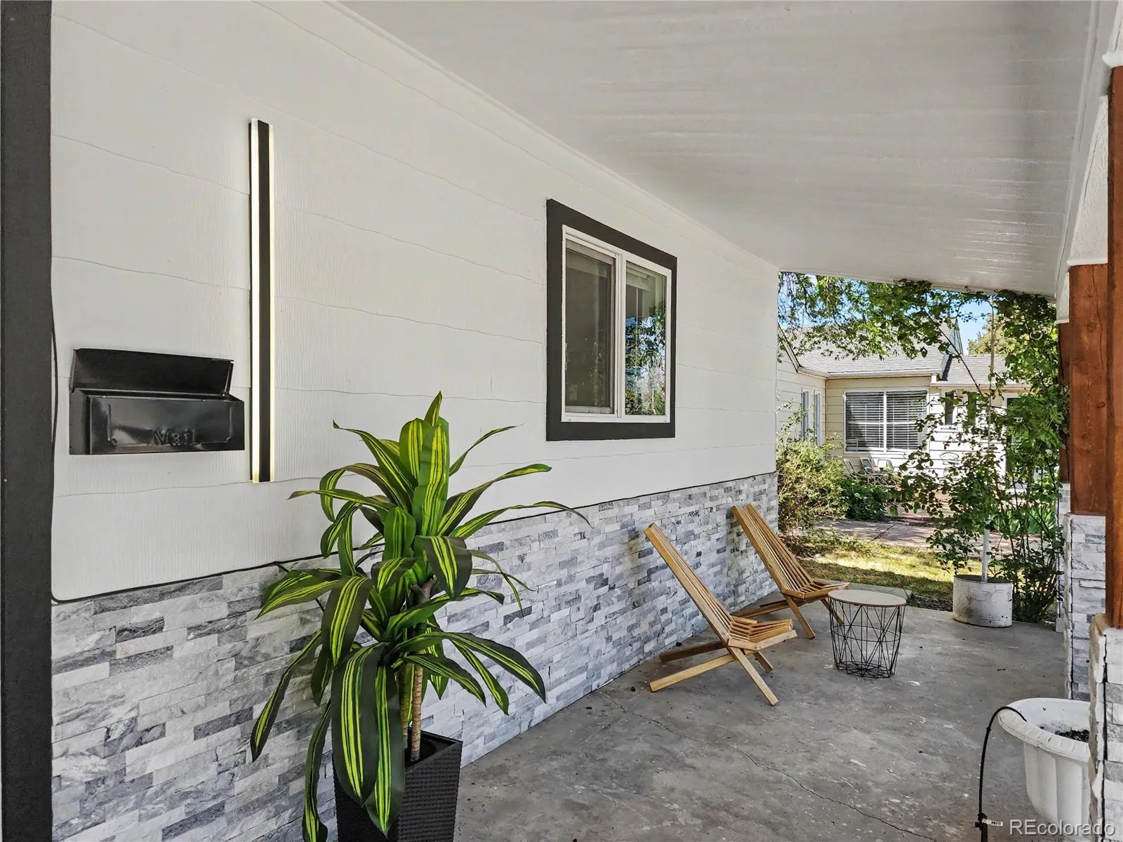 3227 S Grape Street Denver CO 80222 MLS #REC3757699 05162026041403 1600 20