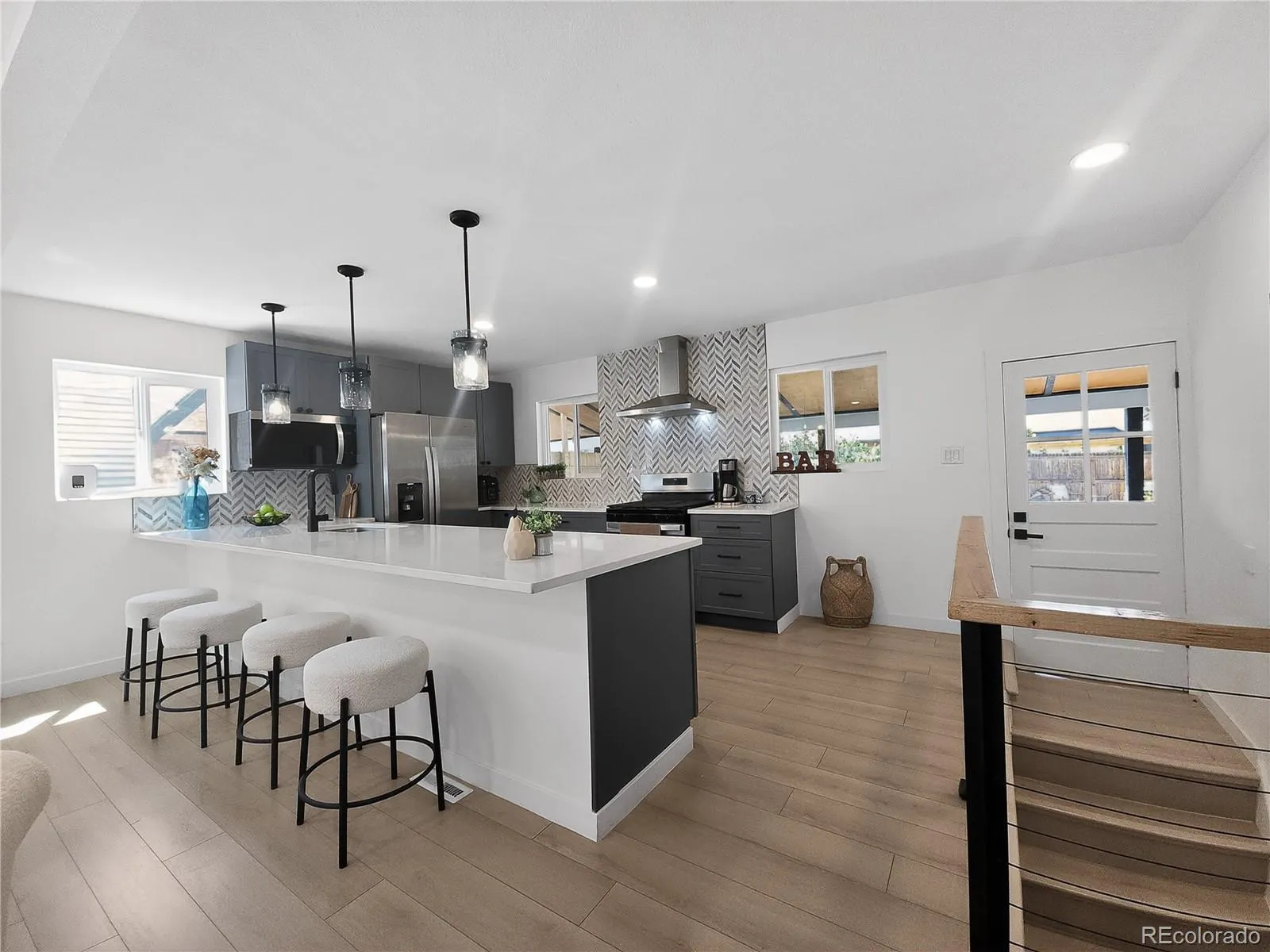 3227 S Grape Street Denver CO 80222 MLS #REC3757699 05162026041403 1600 6