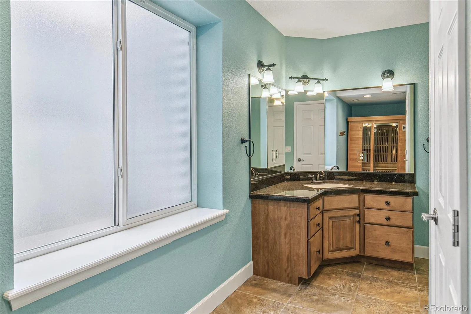 6085 Nile Circle Golden CO 80403 MLS #REC7622959 05282026163310 1600 9
