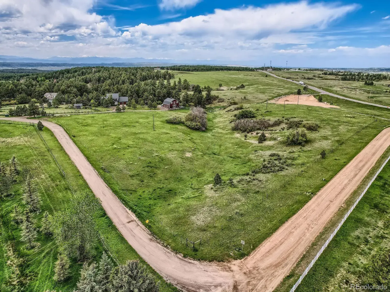 104 Bill Davis Road Franktown CO 80116 | MLS #REC7624943 01282026010647 1600 3