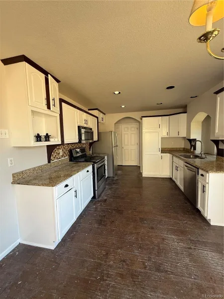 4693 Durham Court Denver CO 80239 | MLS #REC7627162 08212026174042 800 3