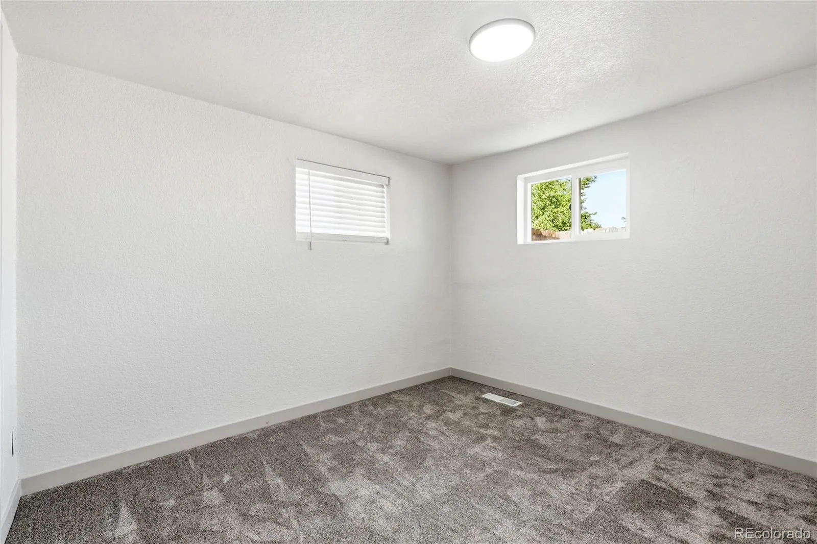 3130 W Longfellow Place Denver CO 80221 | MLS #REC7629632 07072026213802 1600 11