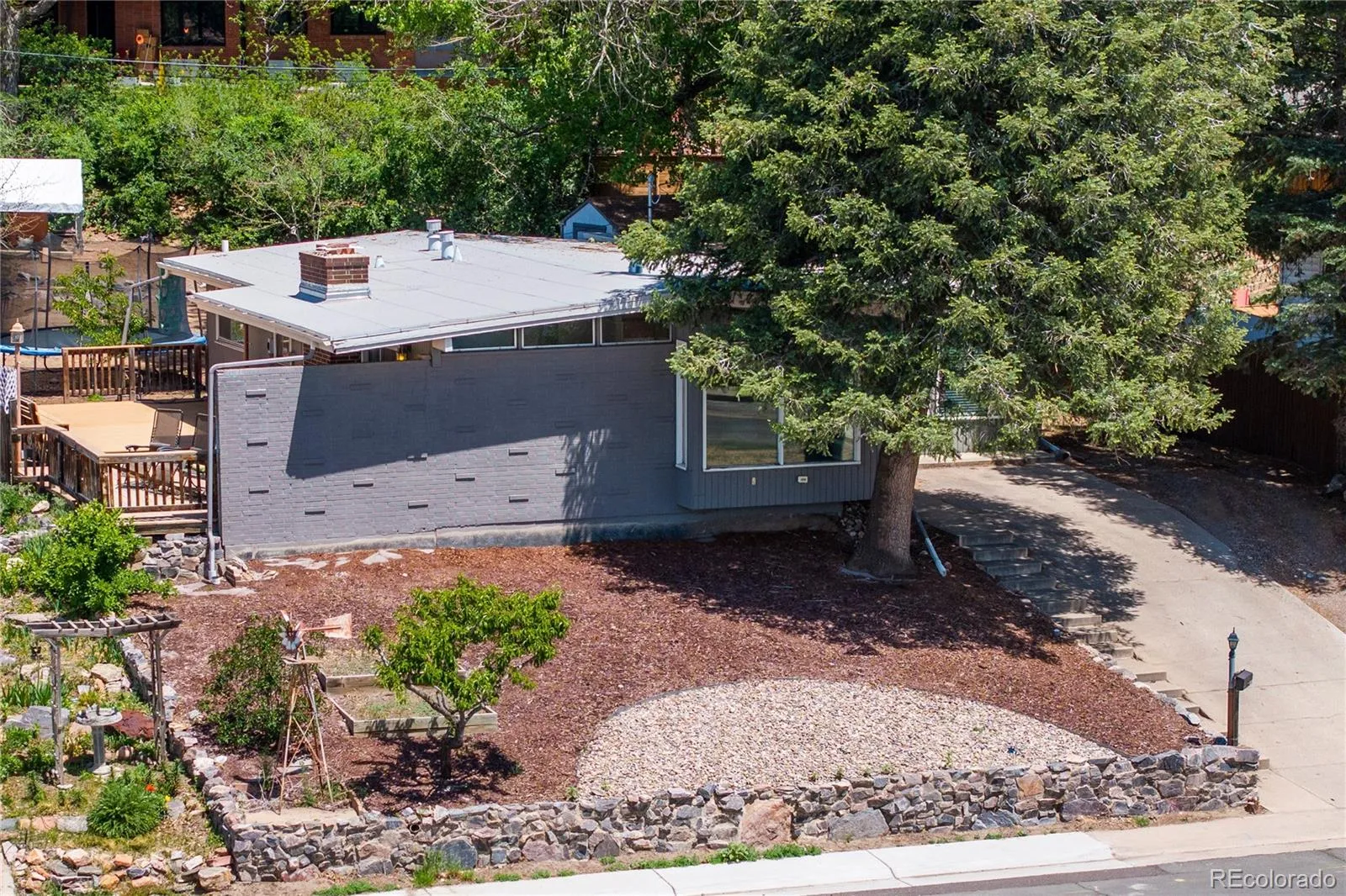 4770 S Mariposa Drive Englewood CO 80110 MLS #REC7630293 05152026151005 1600 3