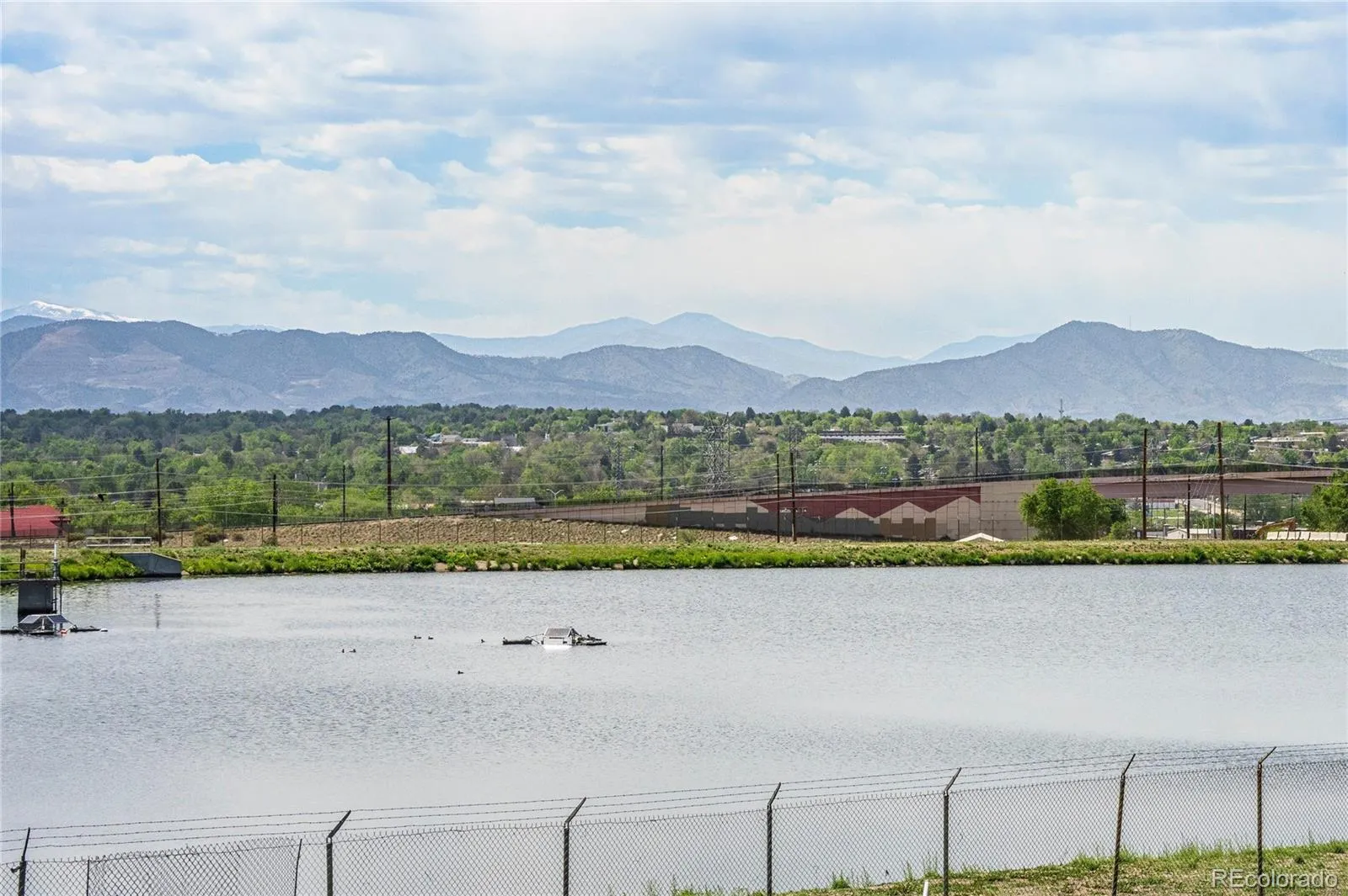4770 S Mariposa Drive Englewood CO 80110 MLS #REC7630293 05152026151005 1600 31