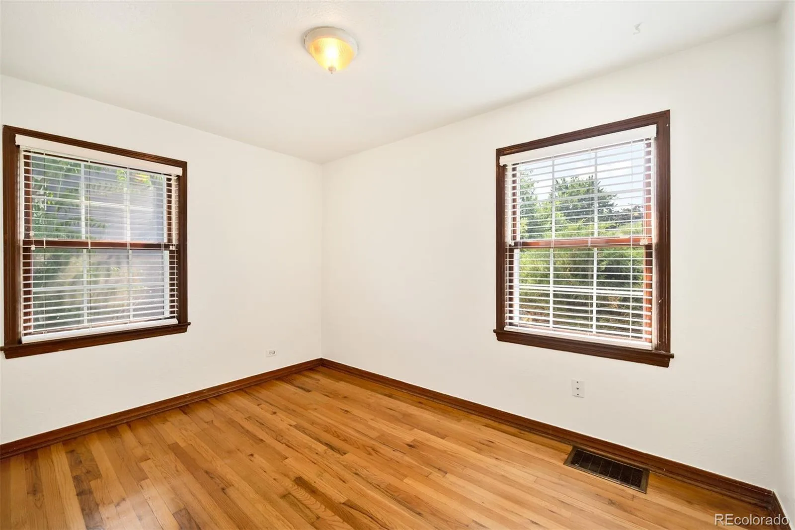 2201 S Franklin Street Denver CO 80210 | MLS #REC7630516 08122026175509 1600 12