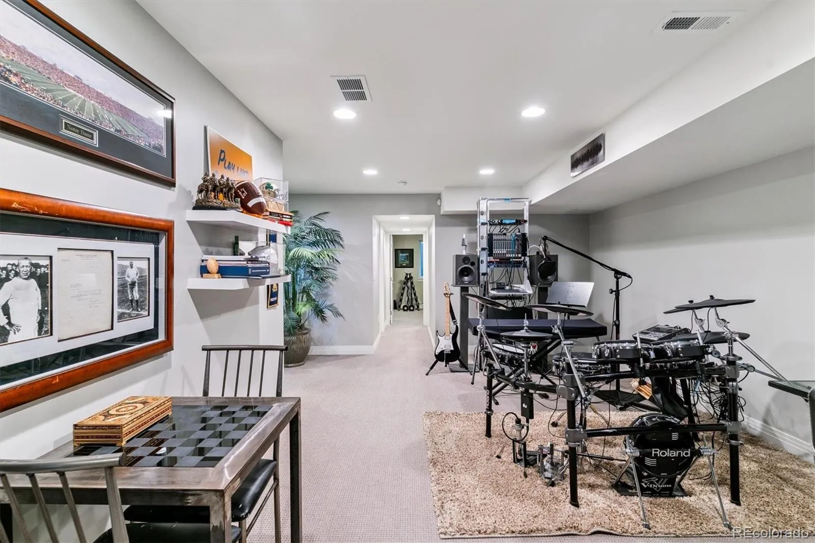 04112026192122 1600 29