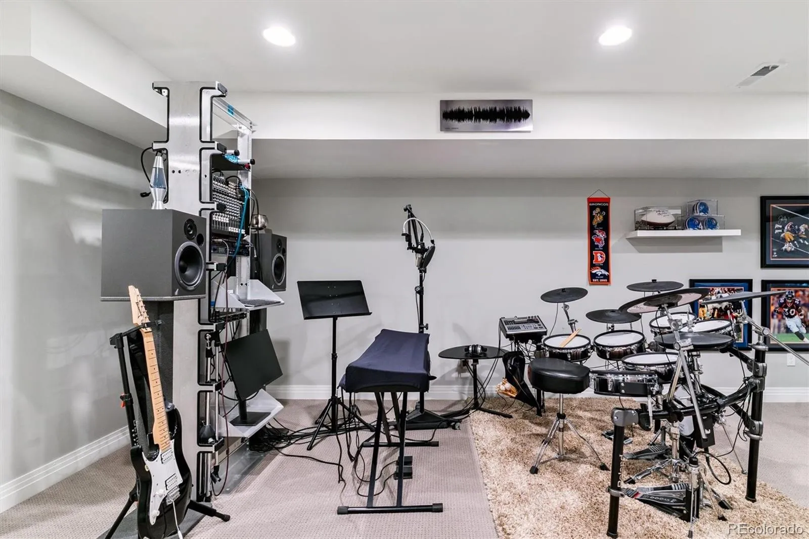 04112026192122 1600 35