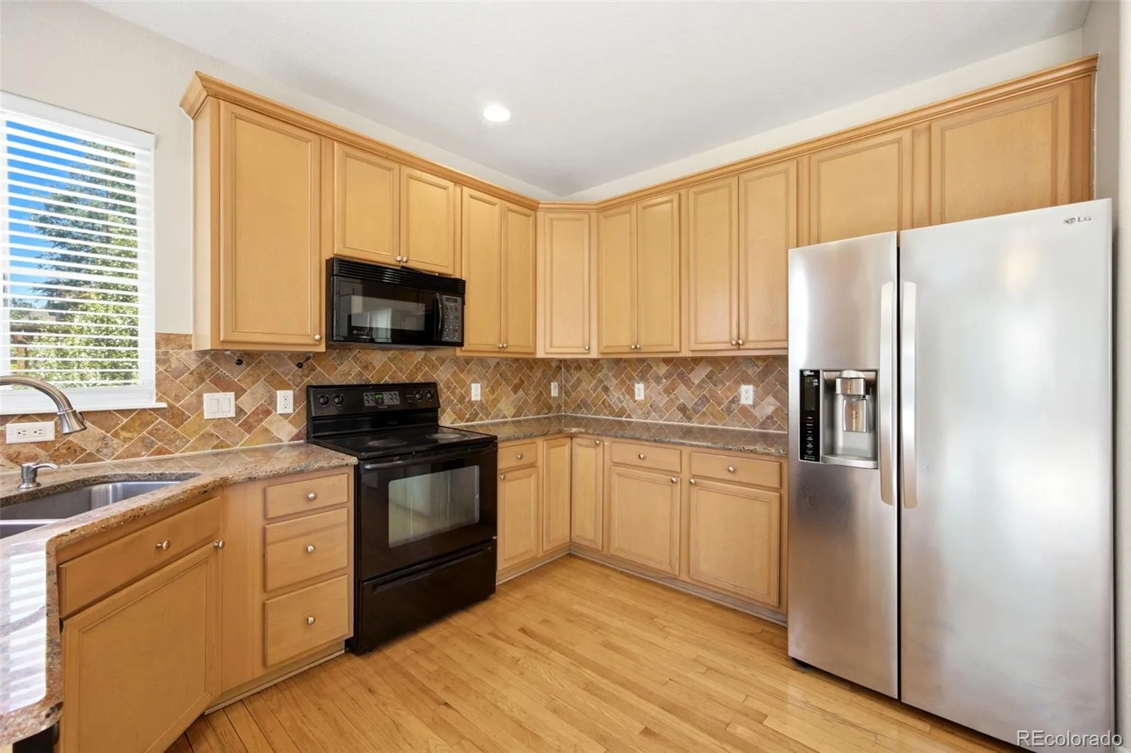 9535 Yukon Street Broomfield CO 80021 MLS #REC7631906 06192026040603 1600 11