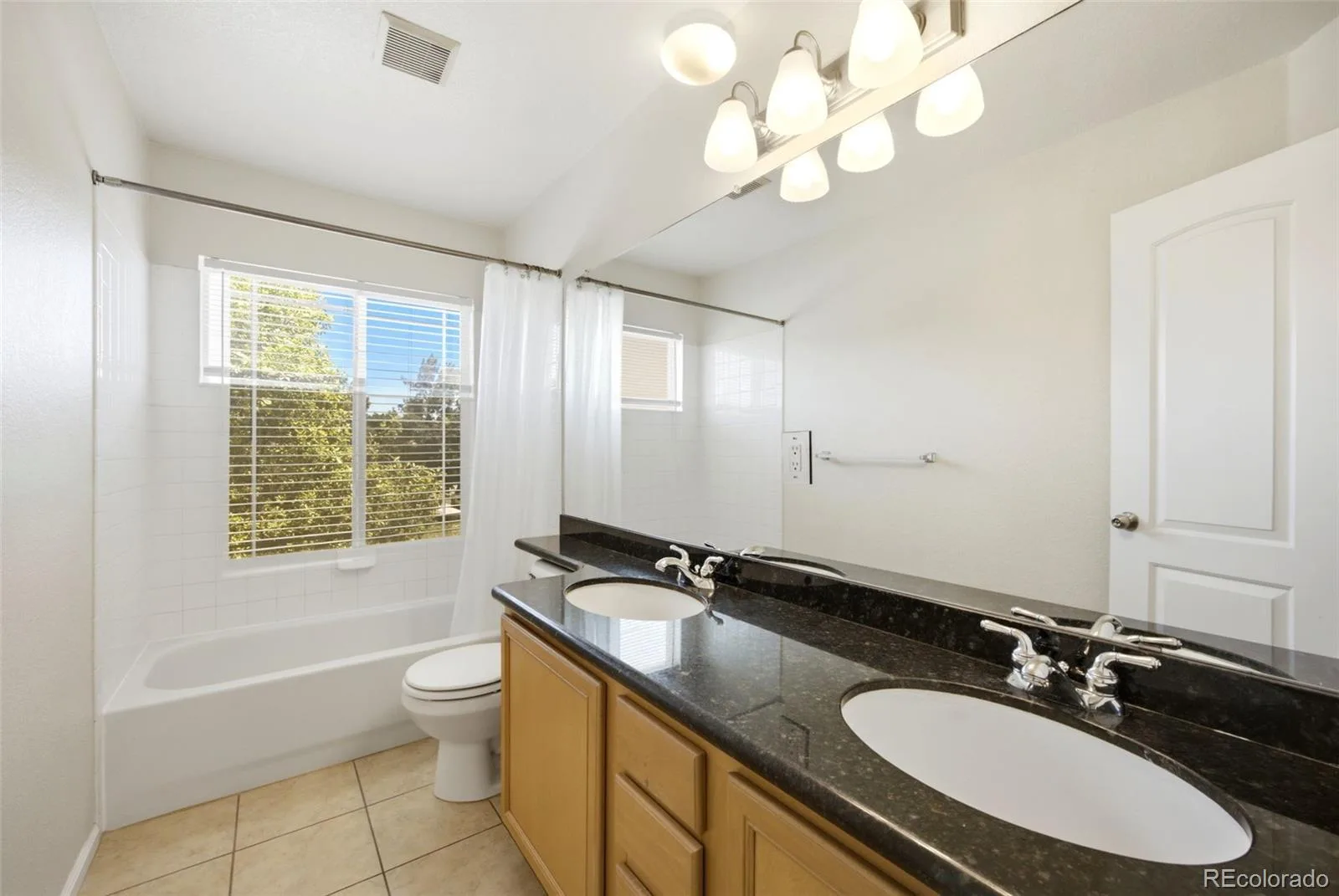 9535 Yukon Street Broomfield CO 80021 MLS #REC7631906 06192026040603 1600 13