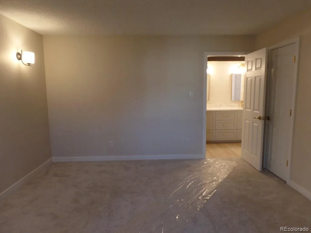 2880 S Locust Street #303S Denver CO 80222 MLS #REC7636069 06012026230310 1024 20