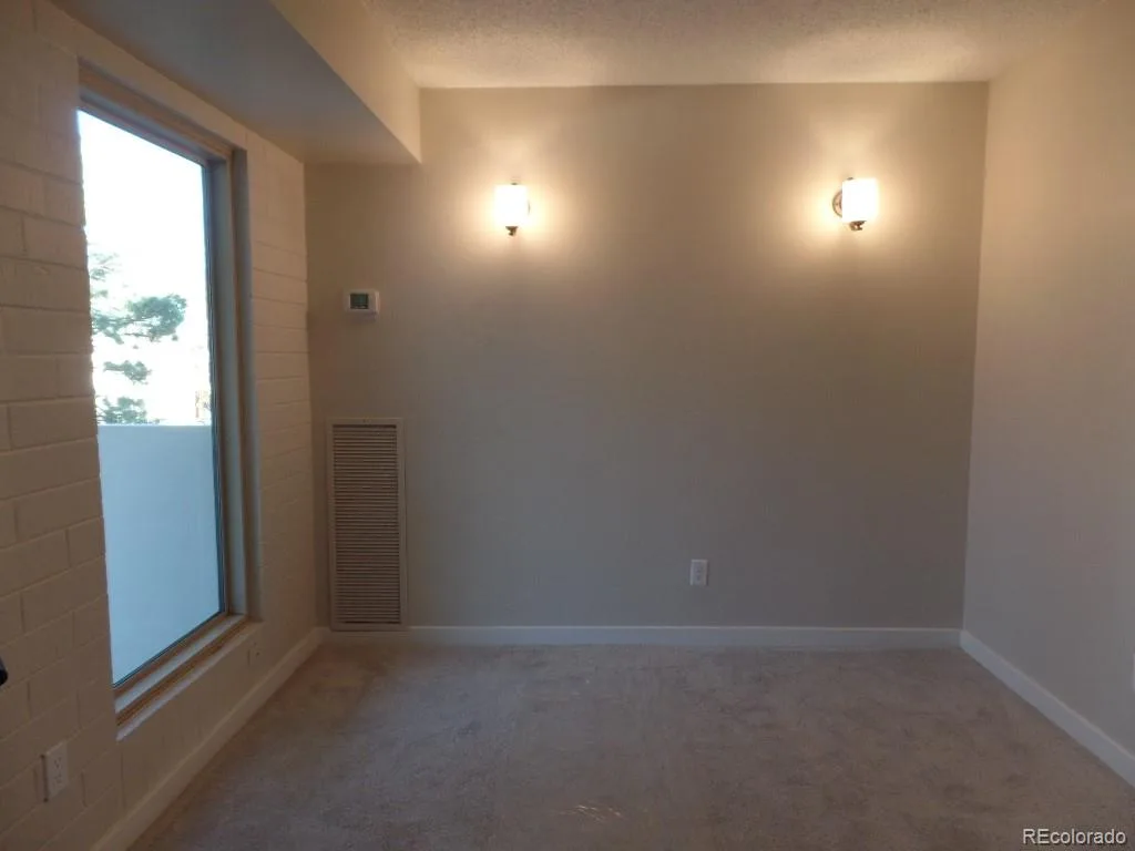 2880 S Locust Street #303S Denver CO 80222 MLS #REC7636069 06012026230310 1024 21