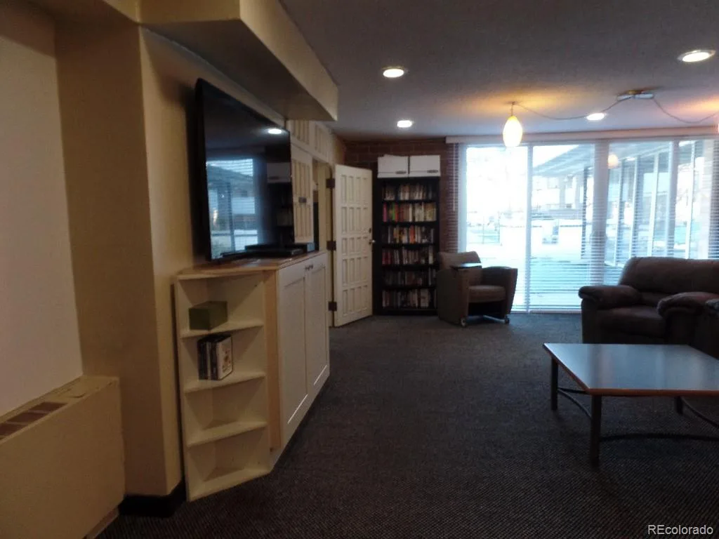 2880 S Locust Street #303S Denver CO 80222 MLS #REC7636069 06012026230310 1024 27