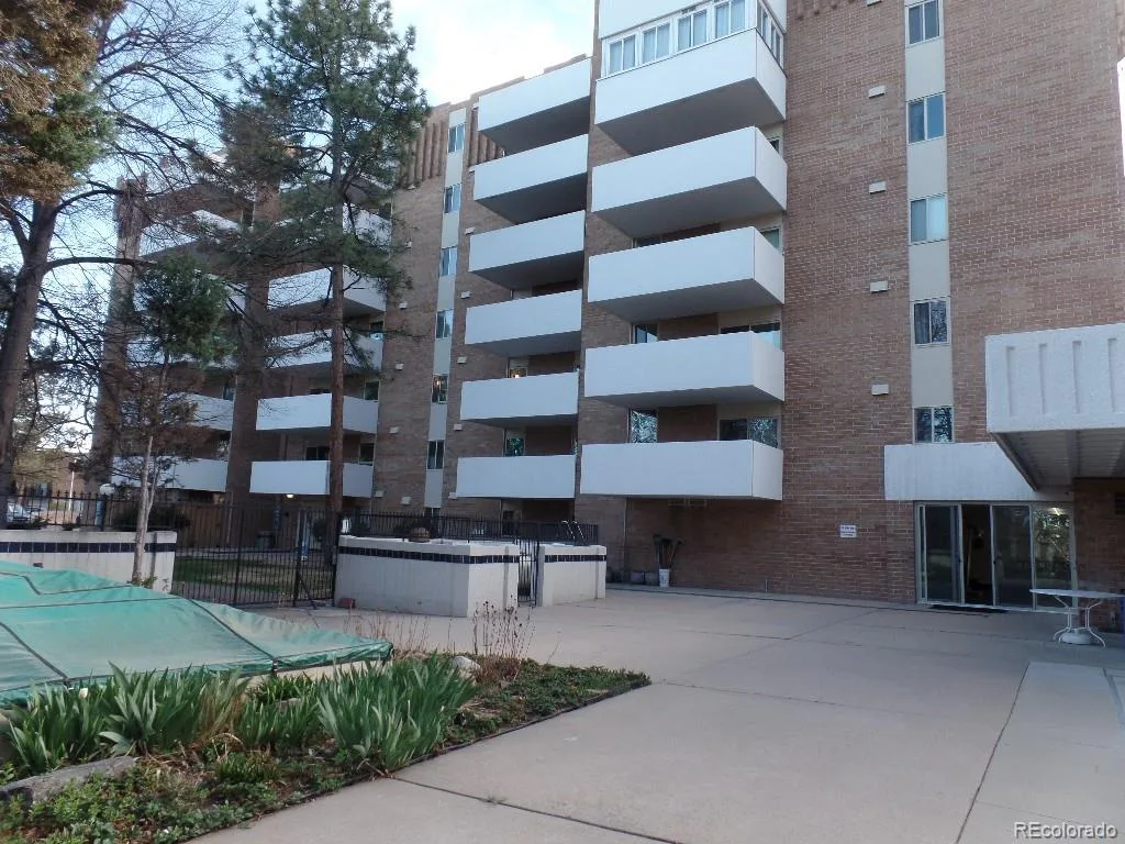 2880 S Locust Street #303S Denver CO 80222 MLS #REC7636069 06012026230310 1024 46