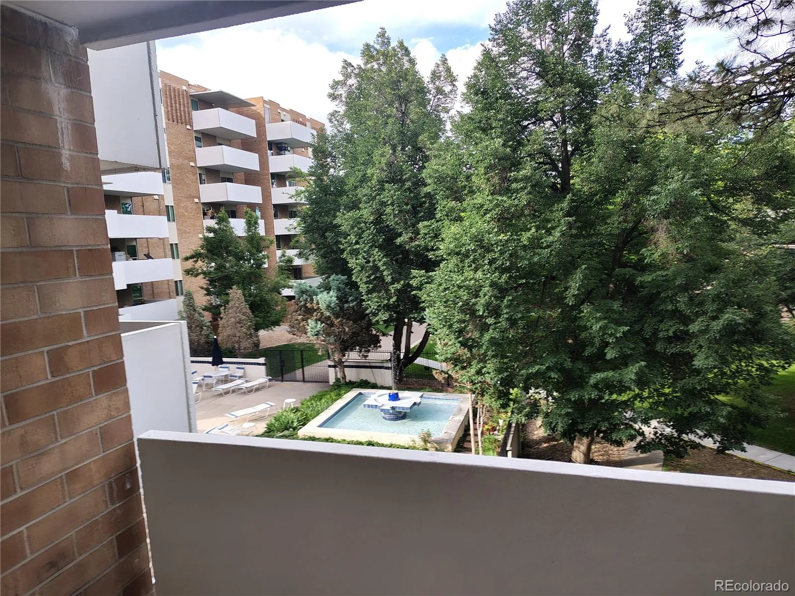 2880 S Locust Street #303S Denver CO 80222 MLS #REC7636069 06012026230310 1600 42