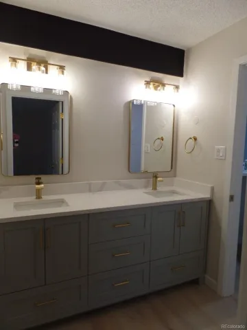 2880 S Locust Street #303S Denver CO 80222 MLS #REC7636069 06012026230310 640 22