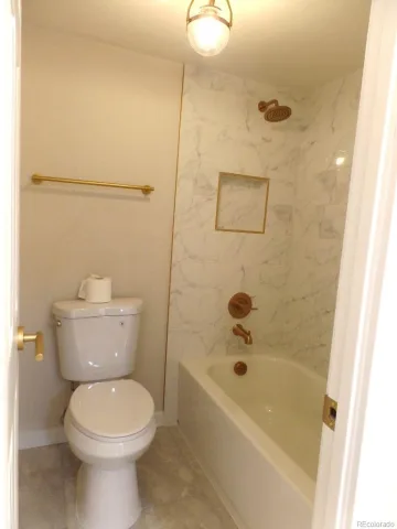 2880 S Locust Street #303S Denver CO 80222 MLS #REC7636069 06012026230310 640 23