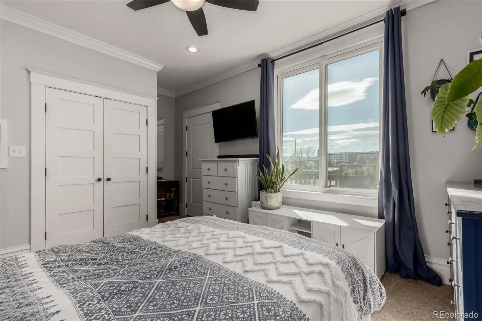 300 S Lincoln Street Denver CO 80209 | MLS #REC7636266 08132026181732 1600 12